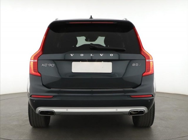 Volvo XC90  B5 AWD 