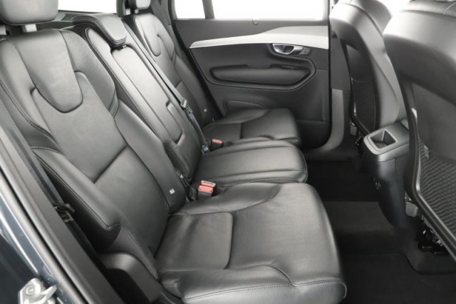 Volvo XC90  B5 AWD 