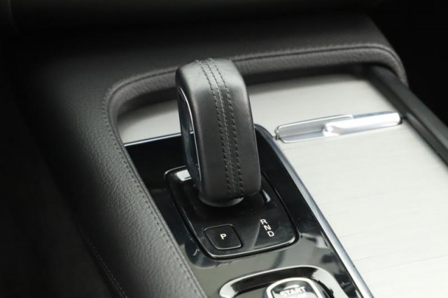 Volvo XC90  B5 AWD 
