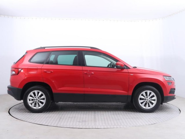 Škoda Karoq  1.5 TSI Active