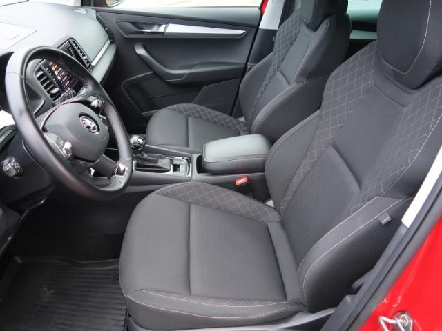 Škoda Karoq  1.5 TSI Active