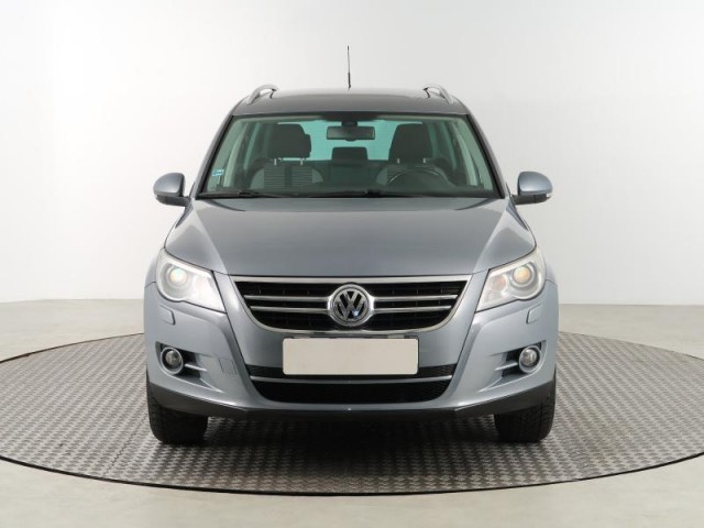 Volkswagen Tiguan  2.0 TSI 