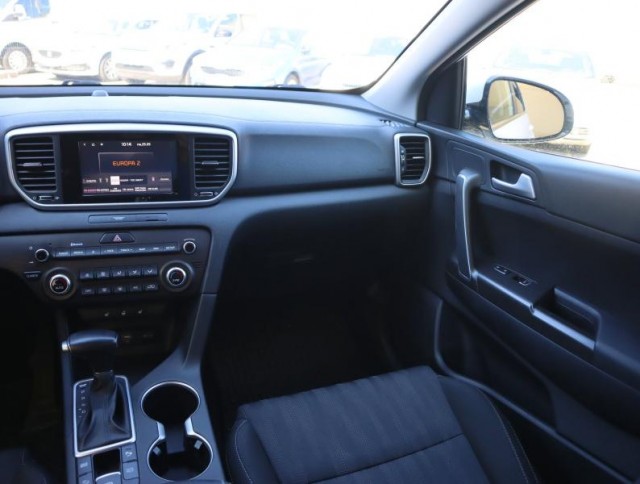 Kia Sportage  1.6 CRDi 