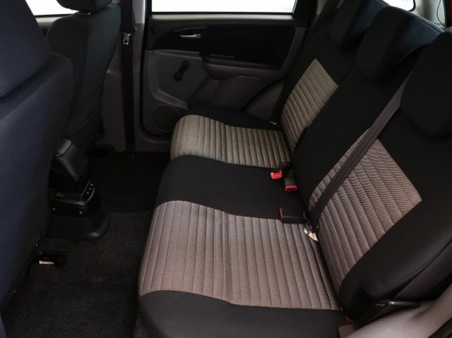 Suzuki SX4  1.5 i 