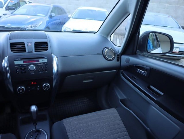 Suzuki SX4  1.6 VVT 