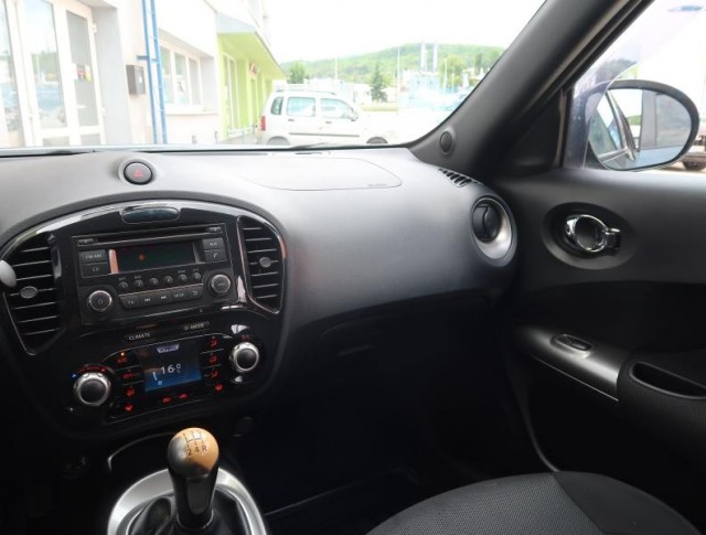 Nissan Juke  1.6 i 