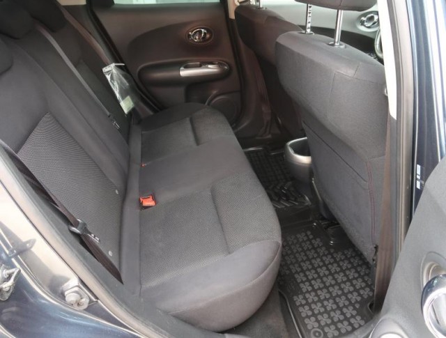Nissan Juke  1.6 i 