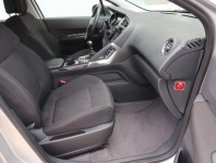 Peugeot 3008  1.6 HDi 