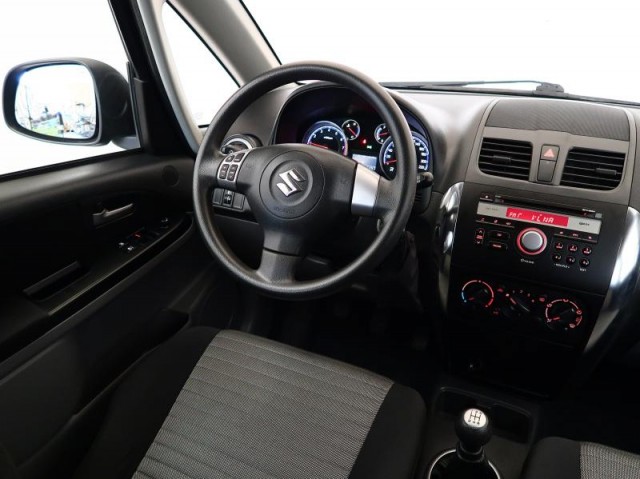 Suzuki SX4  1.6 VVT 