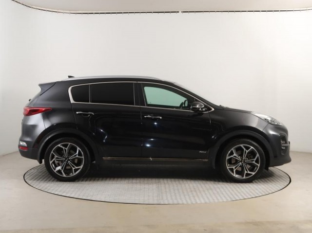 Kia Sportage  2.0 CRDi 