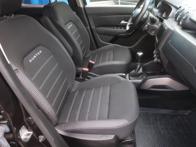Dacia Duster  1.6 SCe Prestige