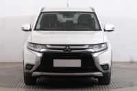 Mitsubishi Outlander  2.2 DI-D Intense