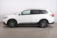Mitsubishi Outlander  2.2 DI-D Intense