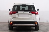 Mitsubishi Outlander  2.2 DI-D Intense