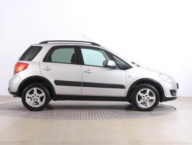Suzuki SX4  1.9 DDiS GL