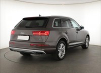 Audi Q7  3.0 TDI S-Line