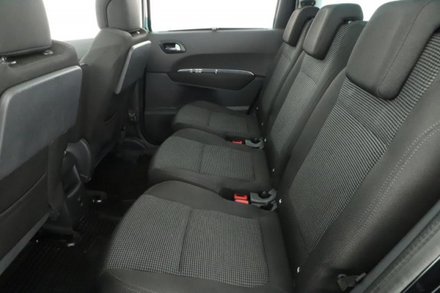 Peugeot 5008  2.0 HDI 