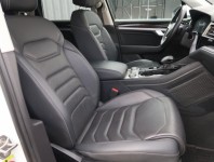 Volkswagen Touareg  3.0 TDI R-Line