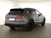 Volkswagen Touareg  3.0 TDI R-Line