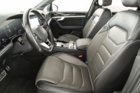 Volkswagen Touareg  3.0 TDI R-Line
