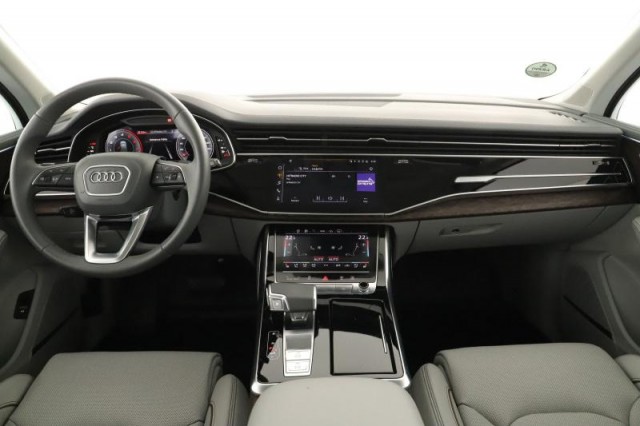 Audi Q7  55 TFSI 