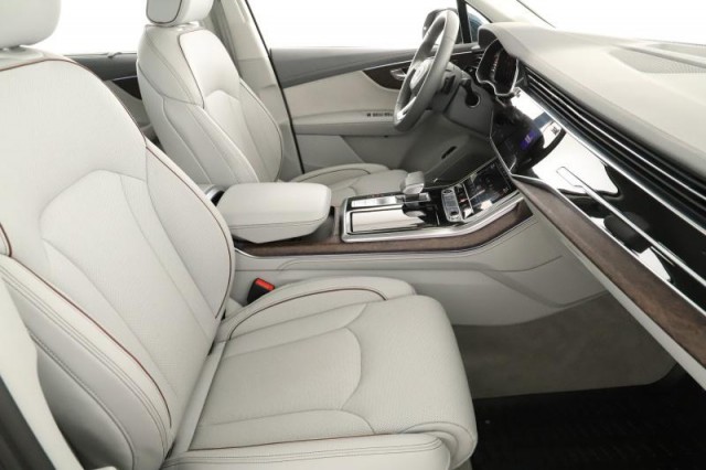 Audi Q7  55 TFSI 