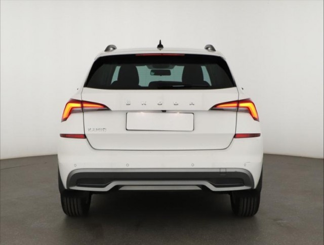 Škoda Kamiq  1.0 TSI Ambition