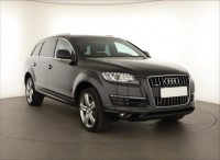Audi Q7  3.0 TDI 