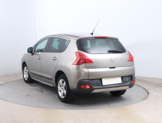 Peugeot 3008  2.0 HDi 