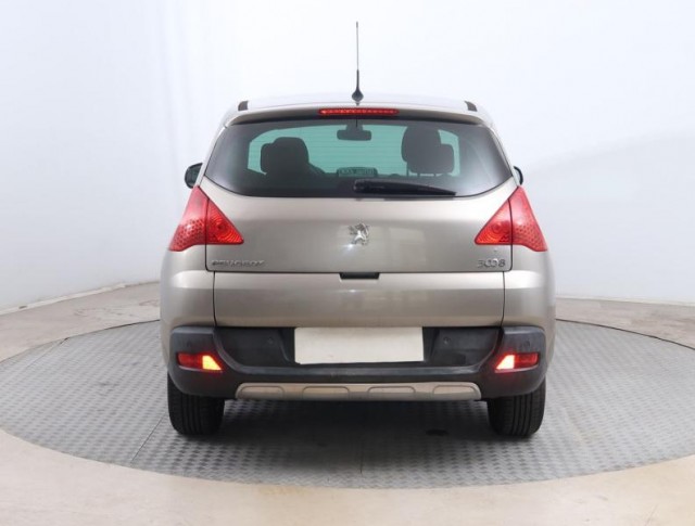 Peugeot 3008  2.0 HDi 