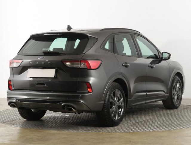 Ford Kuga  1.5 TDCi ST-Line