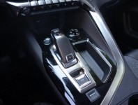 Peugeot 3008  1.2 PureTech Allure