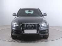 Audi Q5  2.0 TDI S line