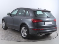Audi Q5  2.0 TDI S line