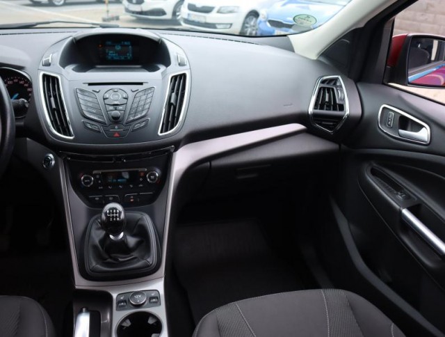 Ford Kuga  1.5 EcoBoost 