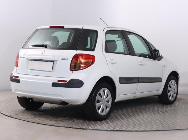 Suzuki SX4  1.5 VVT 
