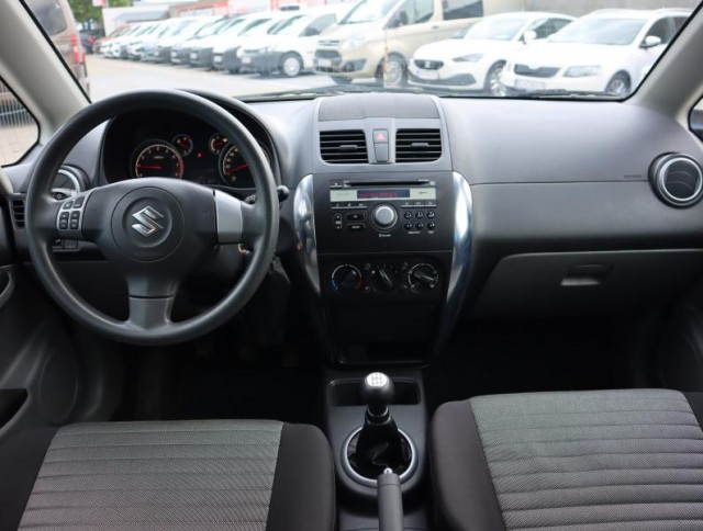 Suzuki SX4  1.5 VVT 