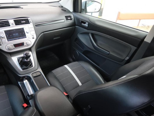 Ford Kuga  2.0 TDCi Trend