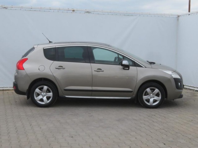 Peugeot 3008  2.0 HDi Acces