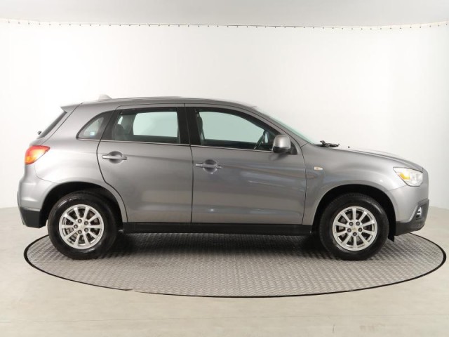 Mitsubishi ASX  1.8 DI-D MIVEC 