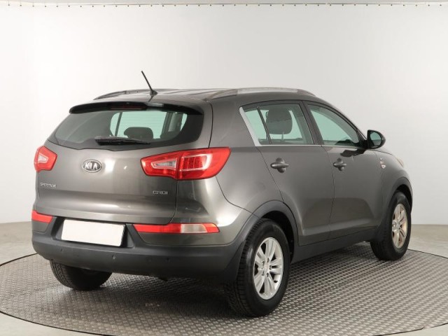 Kia Sportage  2.0 CRDi 