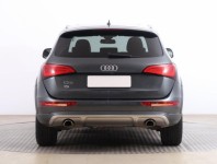 Audi Q5  3.0 TDI S line