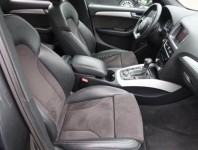 Audi Q5  3.0 TDI S line