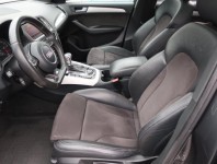 Audi Q5  3.0 TDI S line