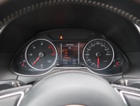 Audi Q5  3.0 TDI S line