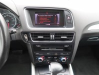 Audi Q5  3.0 TDI S line