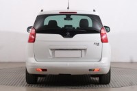 Peugeot 5008  1.6 HDi 