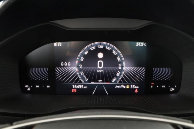 Škoda Karoq  1.5 TSI 