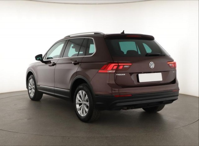 Volkswagen Tiguan  2.0 TDI 