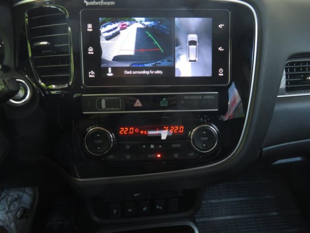 Mitsubishi Outlander  2.0 Intense